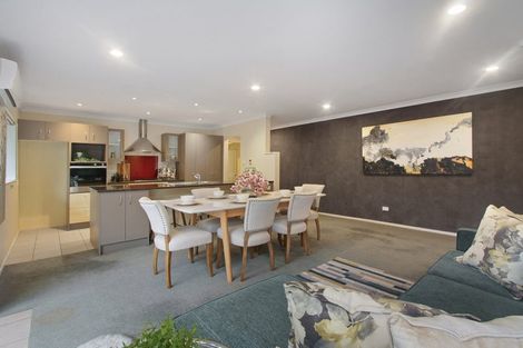 Photo of property in 15 Reidy Place, Pukekohe, 2120