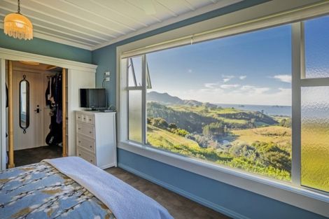 Photo of property in 19a Tarapatiki Drive, Whitianga, 3510