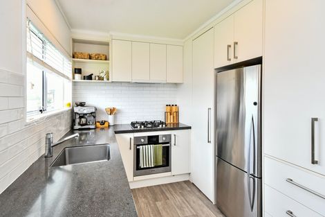 Photo of property in 6 Lorelei Place, Opaheke, Papakura, 2113