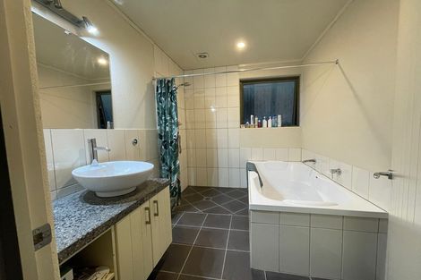 Photo of property in 28 Rockhaven, Albert Town, Wanaka, 9305