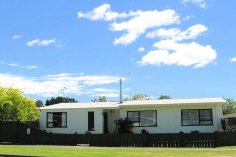 Photo of property in 9 Elsdon Best Street, Riverdale, Gisborne, 4010