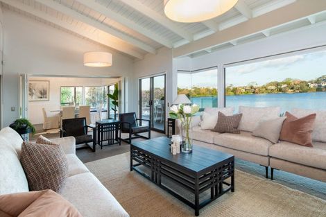 Photo of property in 35 Sylvan Park Avenue, Milford, Auckland, 0620