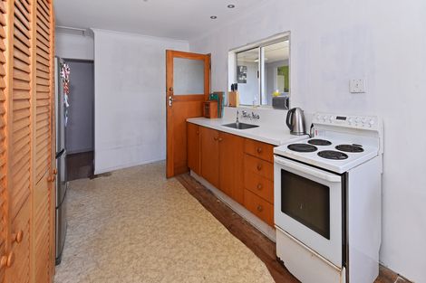 Photo of property in 1/9 Elizabeth Street, Papakura, 2110