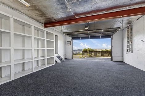 Photo of property in 3 Puketiro Avenue, Northland, Wellington, 6012