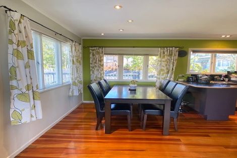 Photo of property in 95 View Road, Henderson, Auckland, 0612
