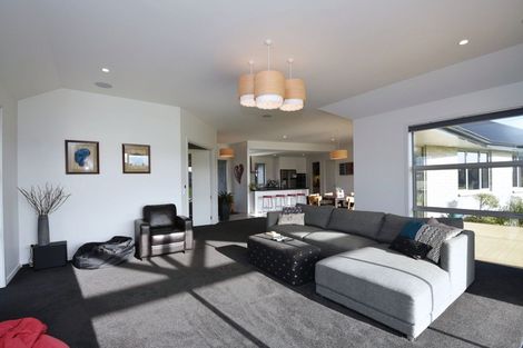 Photo of property in 361 Oreti Road, Otatara, Invercargill, 9879