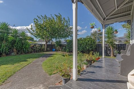 Photo of property in 2 Bryant Street, Takaro, Palmerston North, 4412