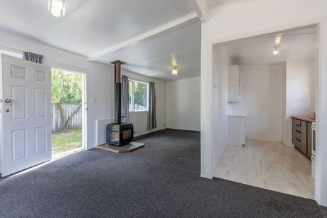 Photo of property in 162 Te Rangitautahanga Road, Turangi, 3334