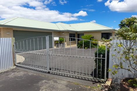 Photo of property in 18a George Crescent, Buckland, Pukekohe, 2677