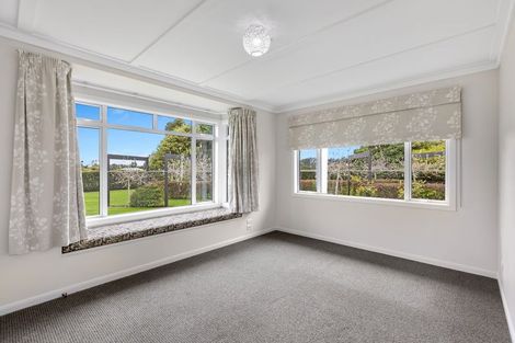 Photo of property in 144 Henwood Road, Paraite, New Plymouth, 4372