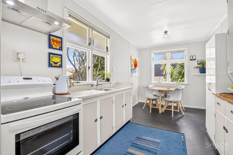 Photo of property in 202 Heads Road, Gonville, Whanganui, 4501