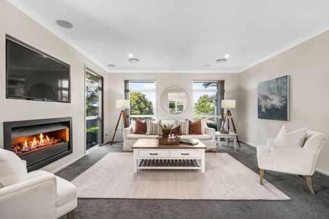 Photo of property in 6 Pheasant Lane, Waimauku, 0812