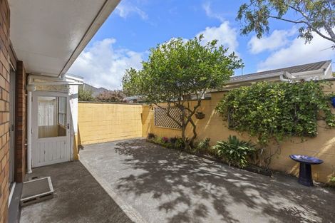 Photo of property in 14 Tokomaru Street, Welbourn, New Plymouth, 4312