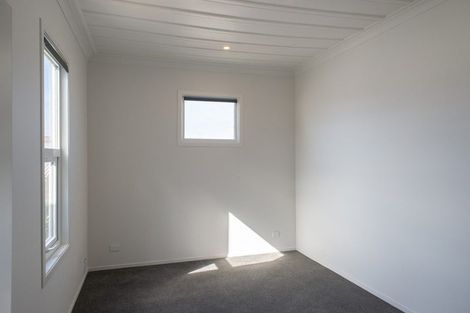 Photo of property in 33 Reid Road, South Dunedin, Dunedin, 9012