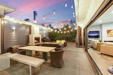 Photo of property in 102 West Road, Kaukapakapa, 0873