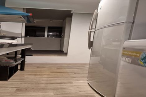 Photo of property in 237 Sunset Road, Sunnynook, Auckland, 0632