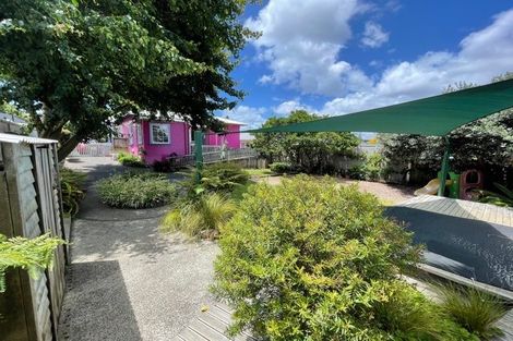 Photo of property in 32 Wairere Avenue, Mount Albert, Auckland, 1025