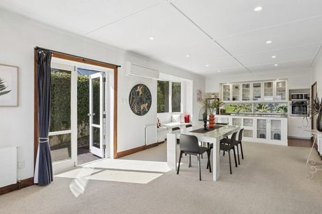 Photo of property in 30 Glengyle Street, Vauxhall, Dunedin, 9013