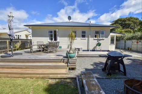 Photo of property in 255 High Street South, Carterton, 5713