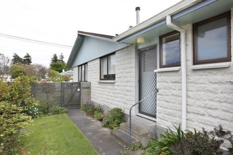 Photo of property in 12a Signal Street, Marton, 4710