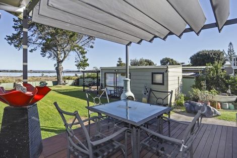 Photo of property in 574 Pukehina Parade, Pukehina, Te Puke, 3189