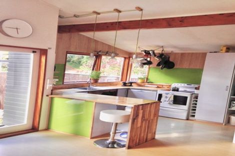 Photo of property in 35 Leinster Avenue, Raumati South, Paraparaumu, 5032