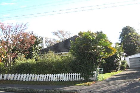 Photo of property in 75 Wai-iti Terrace, Bryndwr, Christchurch, 8052