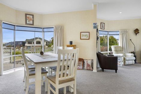 Photo of property in 21 Whetu Place, Nukuhau, Taupo, 3330