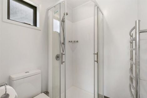 Photo of property in 2/58 James Street, Bayview, Auckland, 0629