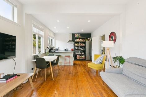 Photo of property in 83 Miramar Avenue, Miramar, Wellington, 6022