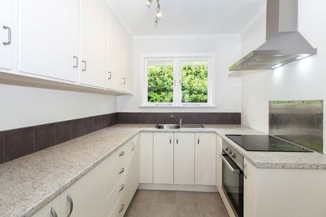 Photo of property in 2/25a Mount Albert Road, Mount Albert, Auckland, 1025