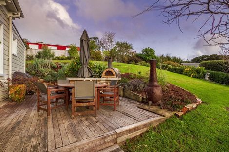 Photo of property in 6 Eastvale Close, Greenhithe, Auckland, 0632