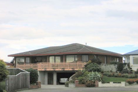 Photo of property in 32 Cook Street, Foxton, 4814