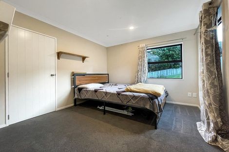 Photo of property in 12 Frankie Stevens Place, Riverstone Terraces, Upper Hutt, 5018