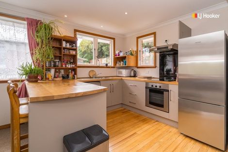 Photo of property in 32 Gresham Street, Tainui, Dunedin, 9013