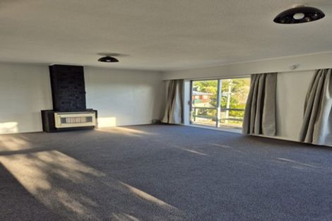 Photo of property in 25c Woodvale Grove, Fairfield, Lower Hutt, 5011