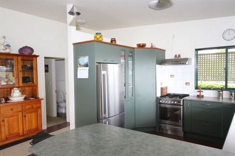 Photo of property in 424 Brooks Road, Waipu, 0582