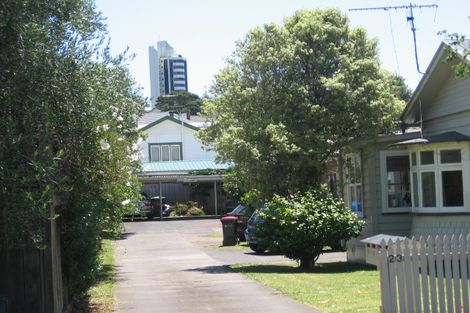 Photo of property in 3/23 Rotomahana Terrace, Remuera, Auckland, 1050