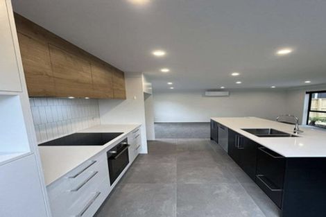 Photo of property in 6c Jern Place, Eastern Beach, Auckland, 2012