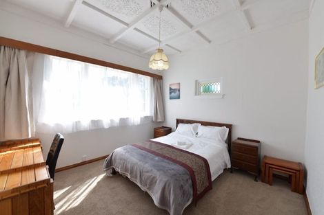 Photo of property in 492 Blockhouse Bay Road, Blockhouse Bay, Auckland, 0600