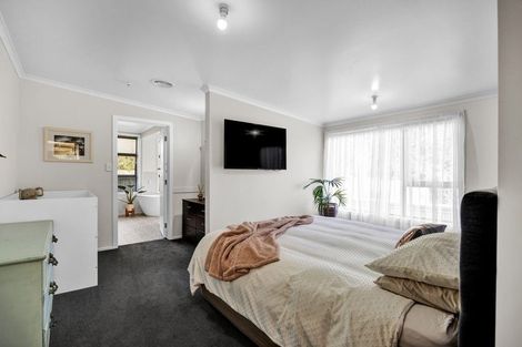 Photo of property in 30 Atkinson Street, Normanby, Hawera, 4614