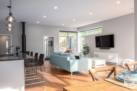 Photo of property in 12 Morepork Way, Arthurs Point, Queenstown, 9371