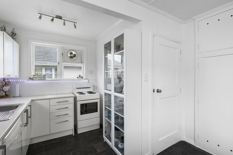 Photo of property in 71 Sladden Street, Naenae, Lower Hutt, 5011