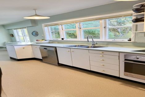 Photo of property in 11a Baroda Street, Khandallah, Wellington, 6035