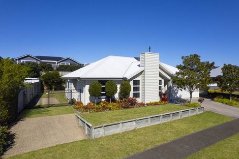 Photo of property in 42 Mortlake Heights, Pyes Pa, Tauranga, 3112