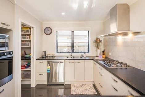 Photo of property in 6 Varsity Heights, Fitzherbert, Palmerston North, 4410