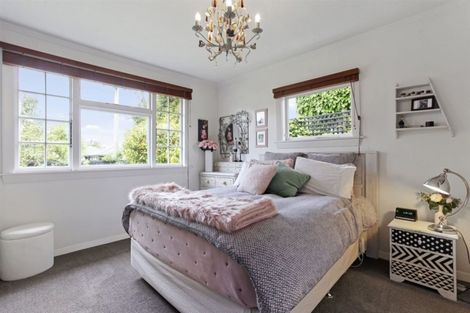 Photo of property in 37 Hawthorne Street, Strowan, Christchurch, 8052