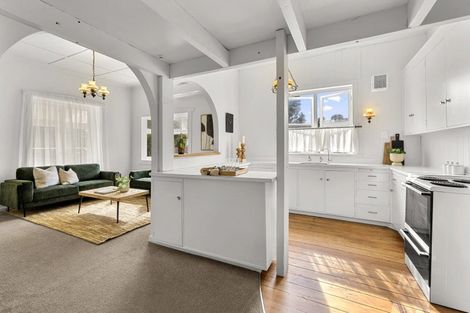 Photo of property in 12a Bankart Street, Raglan, 3225