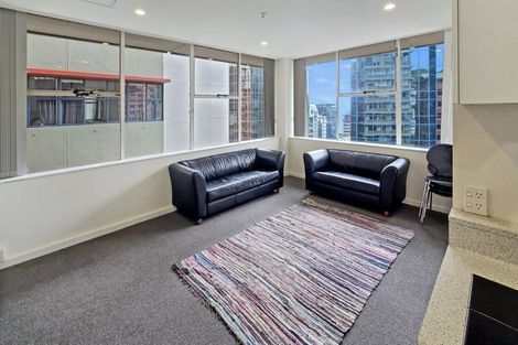 Photo of property in Terrace Tower Apartments, 10a/126 The Terrace, Wellington Central, Wellington, 6011
