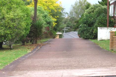 Photo of property in 17f Tirimoana Road, Te Atatu South, Auckland, 0602